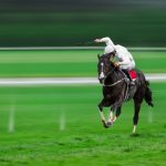 お金の問題。競馬予想がベッティング戦略に与える影響